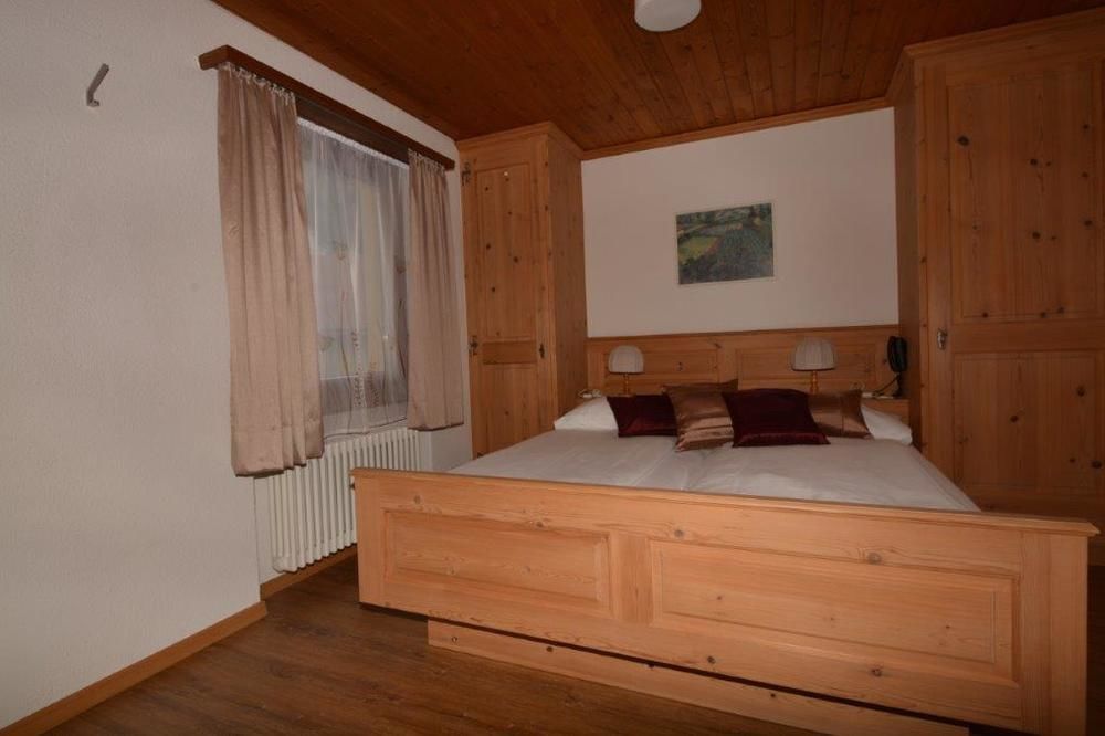 Hotel Terminus Samedan Ngoại thất bức ảnh